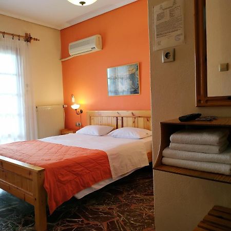 Pension Vergina Exterior photo