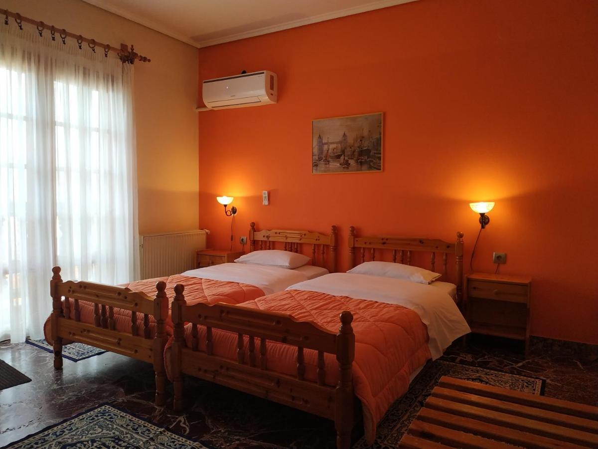 Pension Vergina Exterior photo