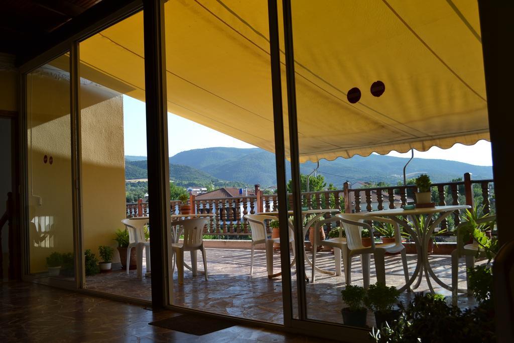 Pension Vergina Exterior photo